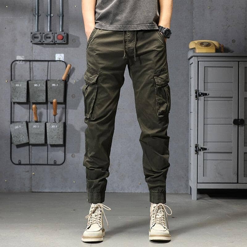 [COMPRE 1 E LEVE 2] - Calça Elite™ com Design Tático / A calça do homem que adora se aventurar!